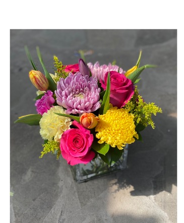 Happy Spring  in Valhalla, NY | Lakeview Florist