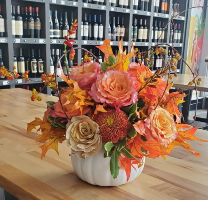Pumpkin Spice vase arrangement