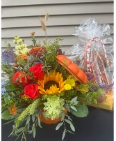 Harvest Hugs Bundle Pumkin shape vase