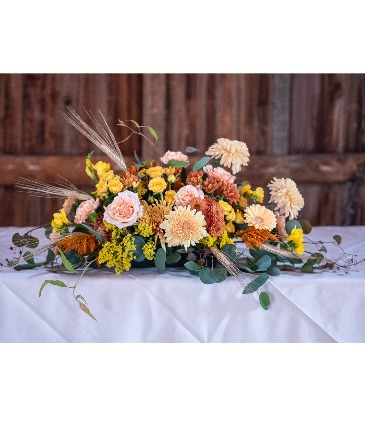 Harvest Table Centerpiece  in Ithaca, NY | BUSINESS IS BLOOMING