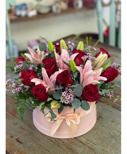 Hat Box Rose & Lily Combo Unique Rose Arrangement