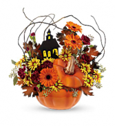 Haunted House Bouquet   T14H100A  Keepsake Arrangement Local only