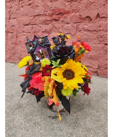 Haunted House Flower Arrangement fresh arrangement in Warrensburg, MO | Awesome Blossoms