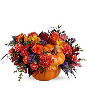 Teleflora's Hauntingly Pretty Pumpkin Bouquet Fall