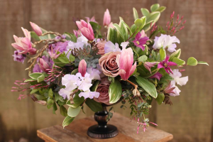 Centrepieces Please call for Pricing in Oakville, ON | ANN'S FLOWER BOUTIQUE-Wedding & Event Florist Centrepieces Please call for Pricing in Oakville, ON | ANN'S FLOWER BOUTIQUE-Wedding & Event Florist