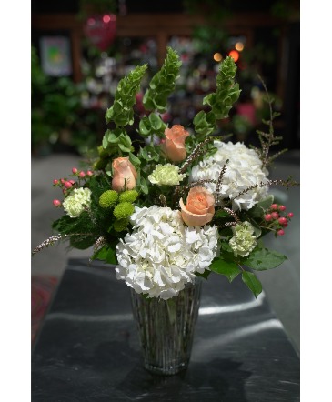 Healing Garden Lavish Bouquet in South Milwaukee, WI | PARKWAY FLORAL INC.