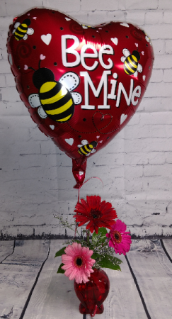 Heart Gerbera Daisy with Balloon
