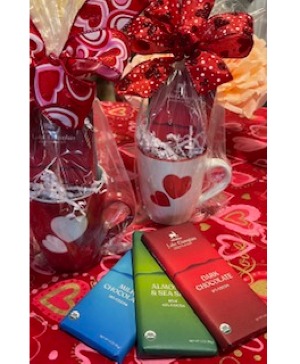 Heart Mug with Chocolate Bars Add-on gift