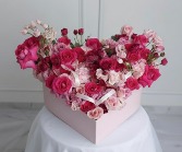 Heart of Petals: The Magenta Dream Box The Magenta Dream Box