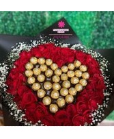 Heart Shape Ramo with chocolates  