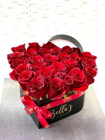 HEART SHAPED BOX FRESH-CUT ROSES