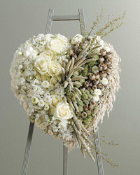 HEART STANDING SPRAY WHITE Red Rose Bouquet