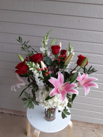heart throb valentine vase