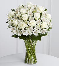 Heartfelt Condolences Arrangement in Winston Salem, NC | RAE'S NORTH POINT FLORIST INC. Heartfelt Condolences Arrangement in Winston Salem, NC | RAE'S NORTH POINT FLORIST INC.