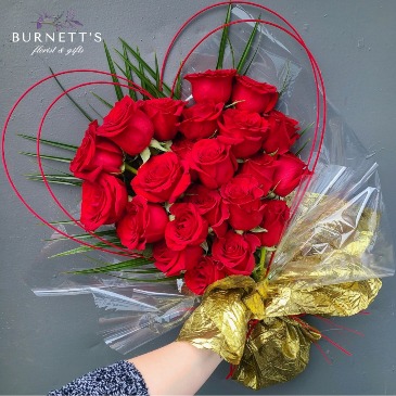 Heartfelt Hand tie (no vase) in Kelowna, BC | Burnett's Florist
