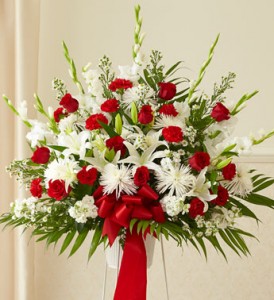 Heartfelt Sympathies Red and White Funeral/Sympathy in Fort Wayne, IN | THE FLOWER SHOP Heartfelt Sympathies Red and White Funeral/Sympathy in Fort Wayne, IN | THE FLOWER SHOP