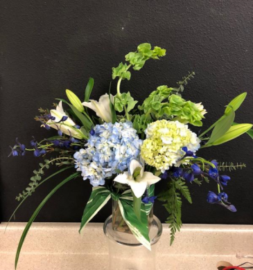Heartfulness Luxuary Bouquet in Monument, CO | Enchanted Florist