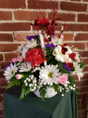Hearts Aflutter Basket 