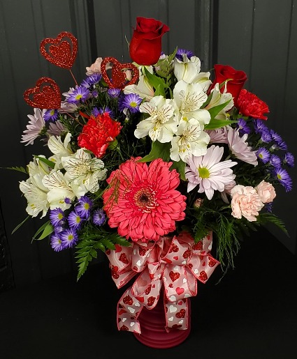 Heart's Delight Valentine Vase