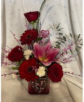 Heat Cube Fresh Flowers in Fowlerville, Michigan | ALETA'S FLOWER SHOP