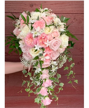 Jillian Cascading Bouquet