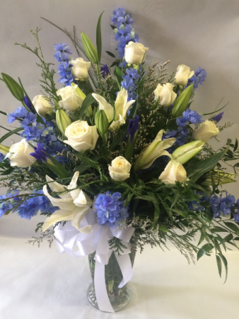 Heaven and Sky Sympathy Vase Arrangement in Red Lake, ON | FOREVER GREEN GIFT BOUTIQUE