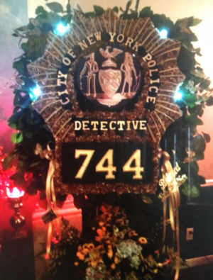 Heavenly customs. Police badge in Ozone Park, NY | Heavenly Florist Heavenly customs. Police badge in Ozone Park, NY | Heavenly Florist