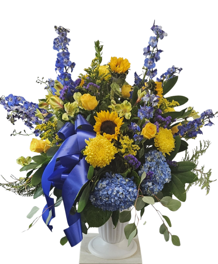 Heavenly Horizon Ceremony Flowers