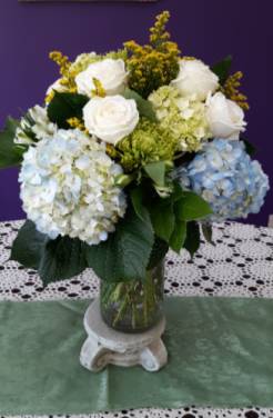 Heavenly Hydrangeas vase arrangement
