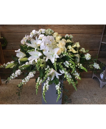 HEAVENLY LILIES  Arrangement