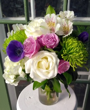 Hello Beautiful vase arrangement