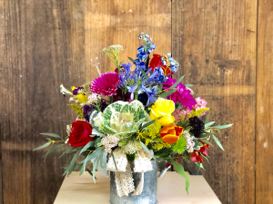 Hello Darlin' Metal Container Arrangement in Huntington, TX | LIZA'S GARDEN Hello Darlin' Metal Container Arrangement in Huntington, TX | LIZA'S GARDEN