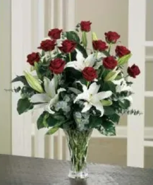 Hello Gorgeous! Lilys and Roses