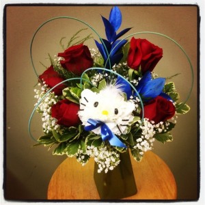 Kitty/Daniel Arrangement - Cutie Bloom Series ADVANCED ORDERING REQUIRED
