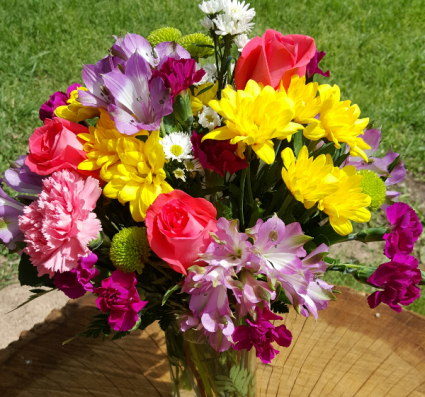 Hello Summer Mixed Vase Arrangement