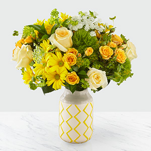 Hello Sunshine™ Bouquet 19-s1
