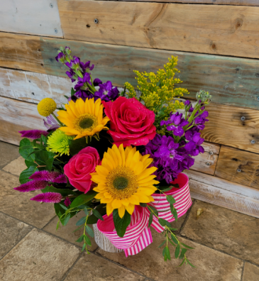 Hello Sunshine Bouquet in Whitehouse, TX | Whitehouse Flowers Hello Sunshine Bouquet in Whitehouse, TX | Whitehouse Flowers