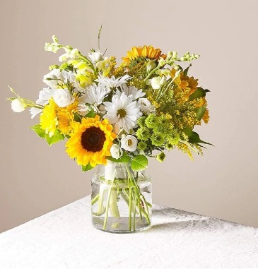 Hello Sunshine  Summer Bouquet in Richland, WA | ARLENE'S FLOWERS AND GIFTS