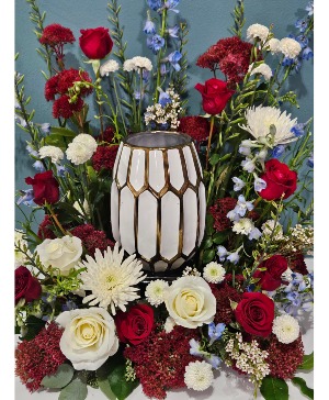Heros Salute  Urn piece 