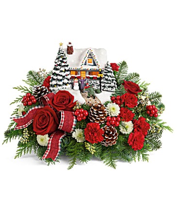 HEROS WELCOME CHRISTMAS ARRANGEMENT in Hampstead, NC | Surf City Florist