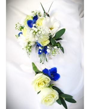 HINT OF BLUE COMBO - IN STORE PICK ONLY CORSAGE AND BOUTINNIERE SET