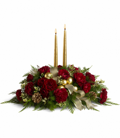 Holiday Candlelight Christmas Centerpiece