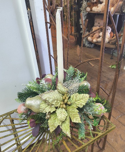 Holiday Centerpiece 