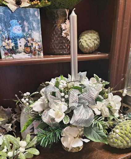 Holiday Centerpiece with Bow  