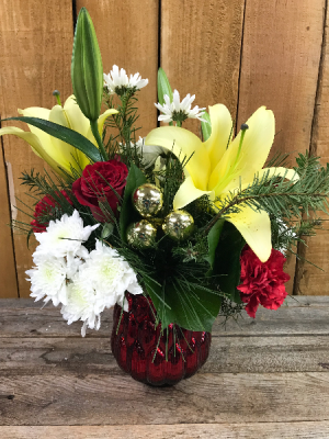 Holiday Cheer Mixed Bouquet