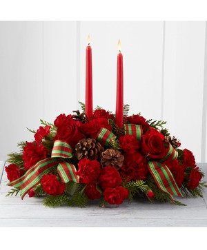 Holiday Classics Centerpiece