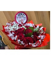 Holiday Dozen!!  Dozen Roses Wrapped 