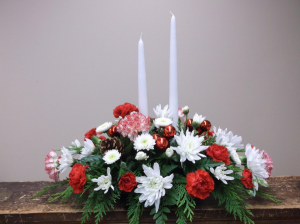 HOLIDAY GLOW CENTERPIECE in Springfield, VT | WOODBURY FLORIST HOLIDAY GLOW CENTERPIECE in Springfield, VT | WOODBURY FLORIST