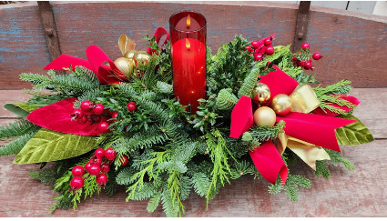 Holiday Glow Christmas Centerpiece