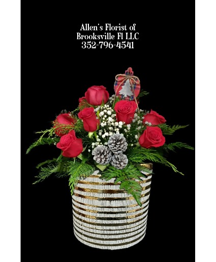 Holiday Glow Delight    Fresh cut flowers in a ceramic container